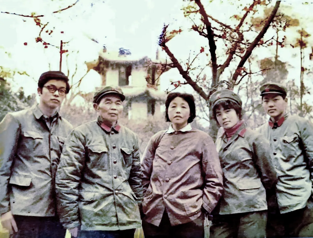 Zhang Jun with his family. From left: elder brother Zhang Jiarui, father Zhang Xilai, mother Feng Shuying, elder sister Zhang Xueping, and Zhang Jun himself